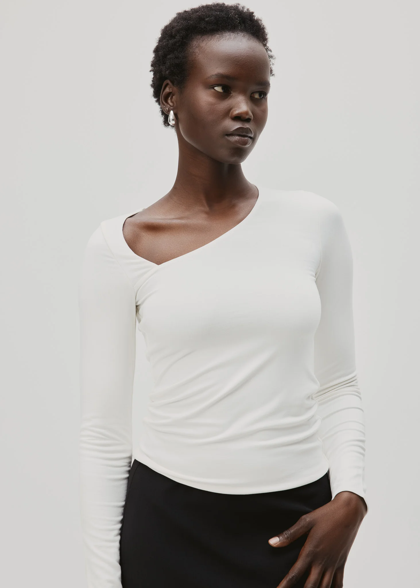 Axis Top - Image 9